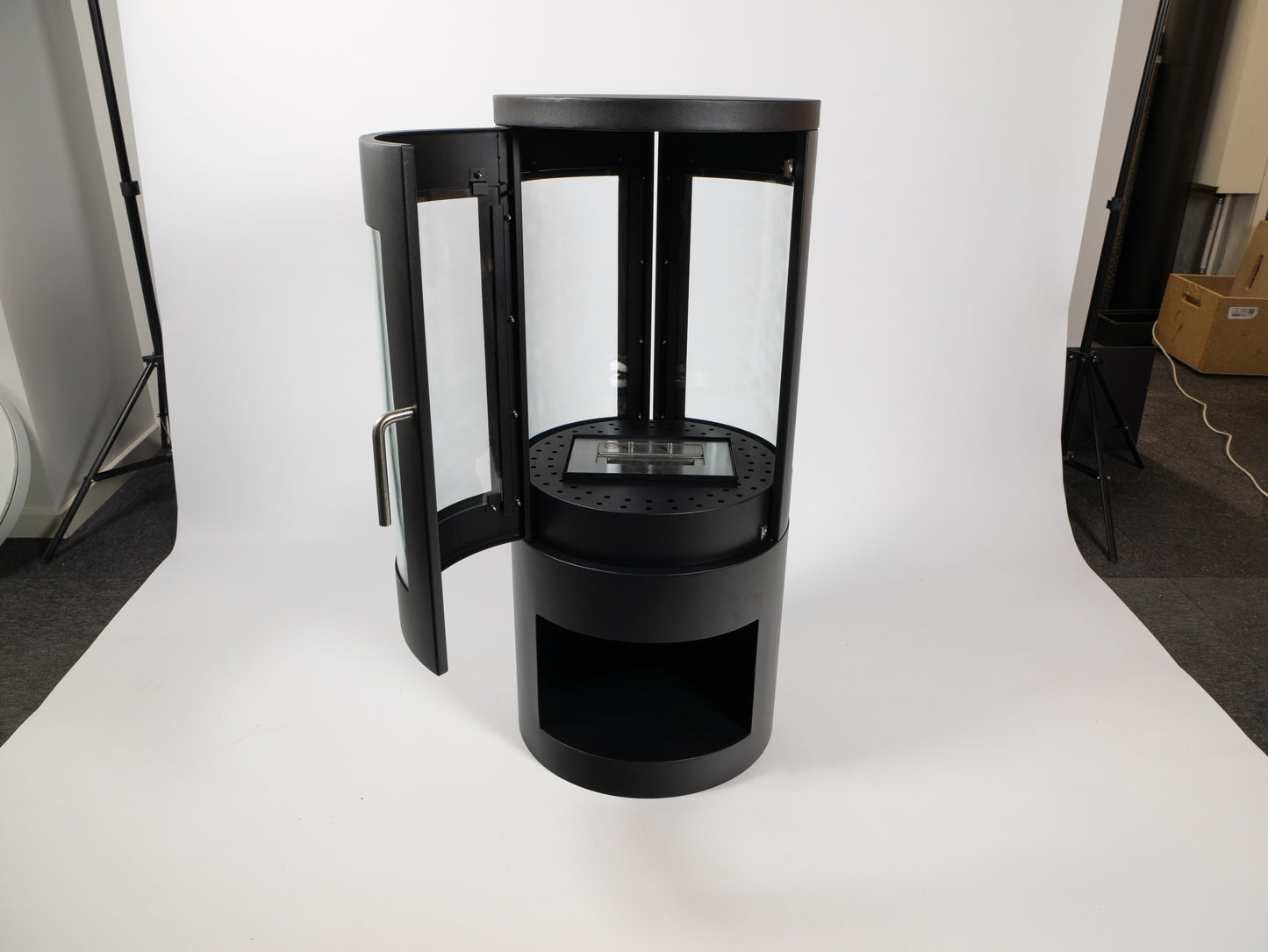 Columbus - Freestanding Stove with 360-View